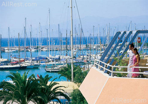 Rina Apart Hotel 5